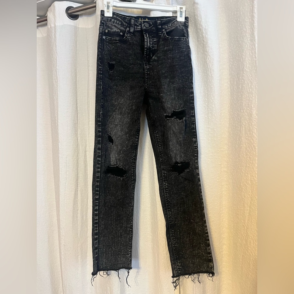 Black Distressed Jeans